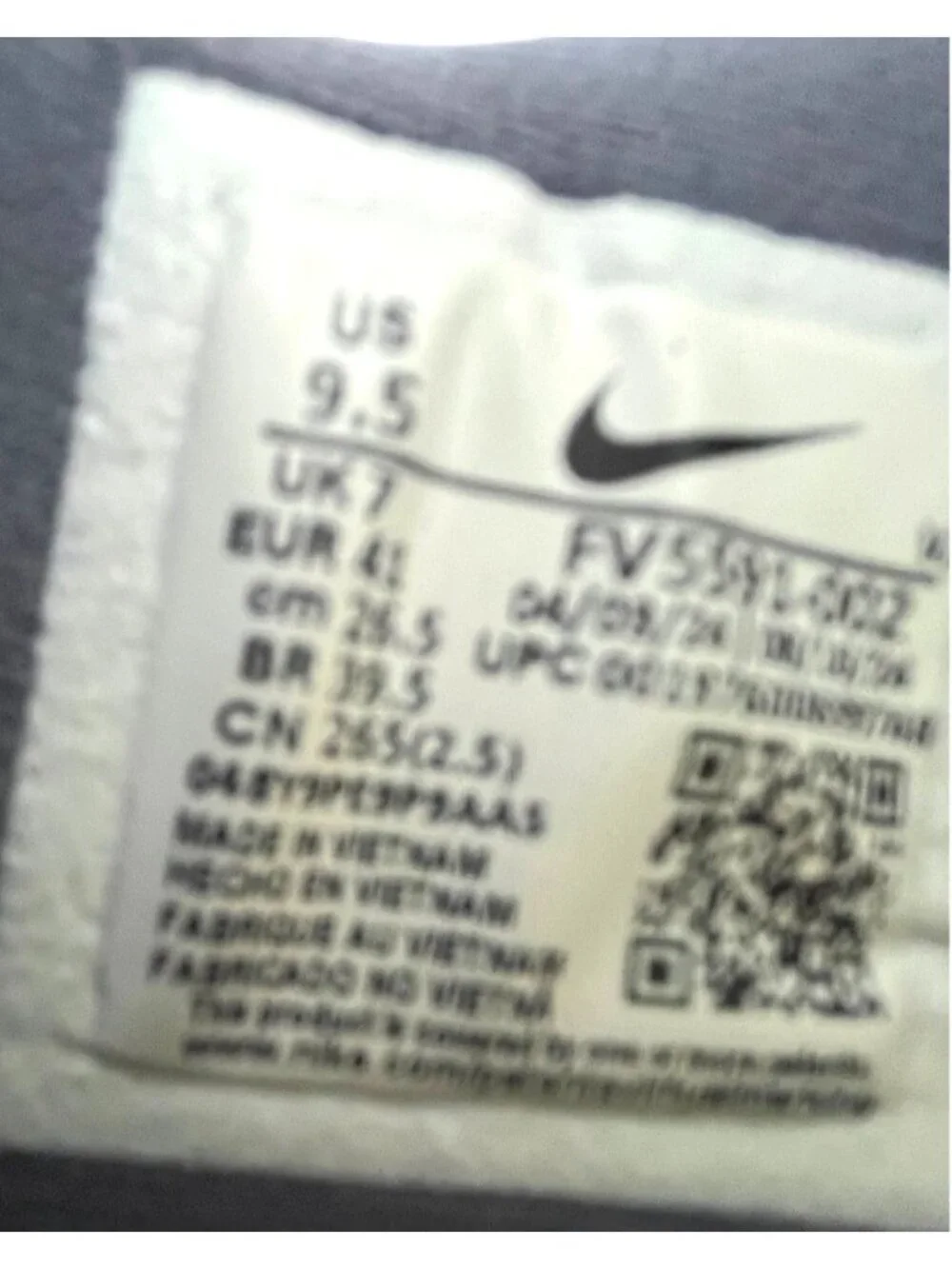 Nike Interact Run Easy On Running Shoes Gray SZ Men's 9.5